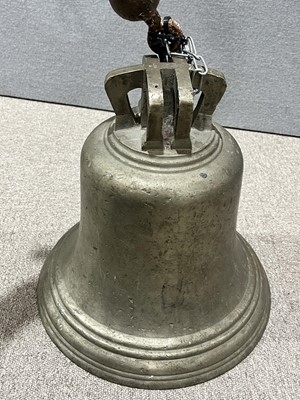 Lot 161 - A Second World War Air Ministry scramble bell