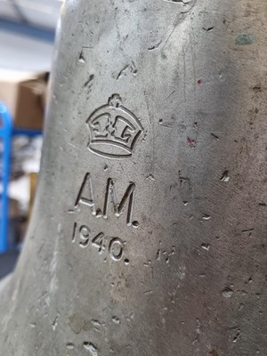 Lot 161 - A Second World War Air Ministry scramble bell