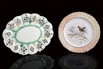 Lot 340 - A Locke plate; and a creamware stand