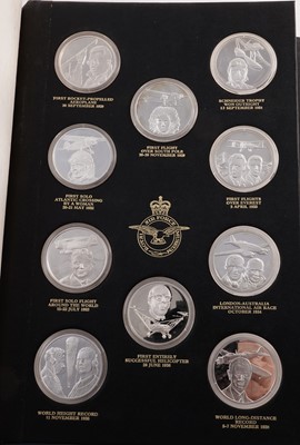 Lot 348 - The History Of Man In Flight fifty silver medallion set