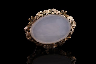 Lot 274 - A Victorian milky quartz brooch