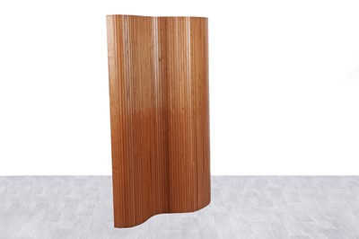 Lot 191 - A contemporary pine tambour dressing screen