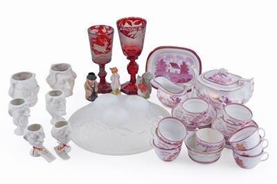 Lot 246 - A collection of ceramics and glassware