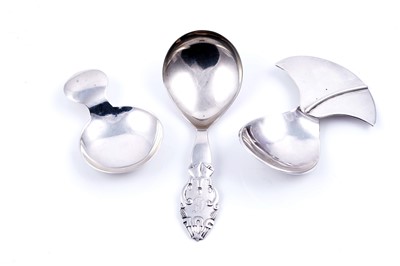 Lot 288 - A contemporary silver caddy spoon ; and two other caddy spoons