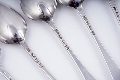 Lot 253 - Fifteen various George II/III silver tablespoons