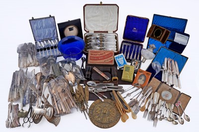 Lot 297 - A collection of silverplated cutlery; and other items