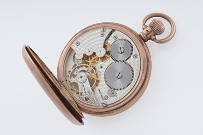 Lot 632 - A 9ct yellow gold cased hunter pocket watch