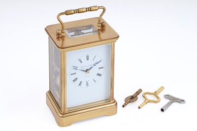 Lot 161 - Mathew Norman, London: a 20th Century brass striking carriage clock