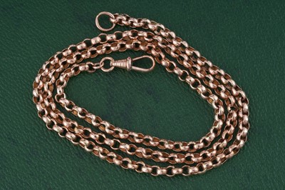 Lot 309 - An early 20th Century 9ct rose gold belcher-link guard chain / necklace