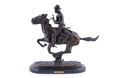 Lot 129 - After Frederic Remington (1861–1909) - 'Trooper Of The Plains' bronze figure