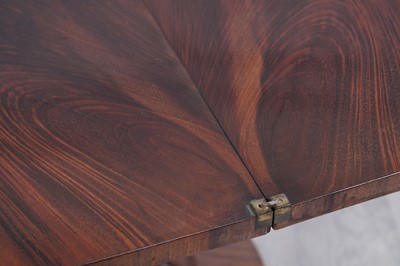 Lot 37 - An early Victorian mahogany tea table