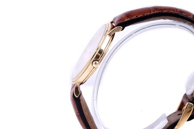 Lot 410 - Omega Seamaster: an 18ct yellow gold cased quartz wristwatch