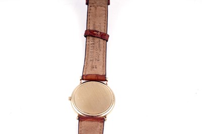 Lot 410 - Omega Seamaster: an 18ct yellow gold cased quartz wristwatch