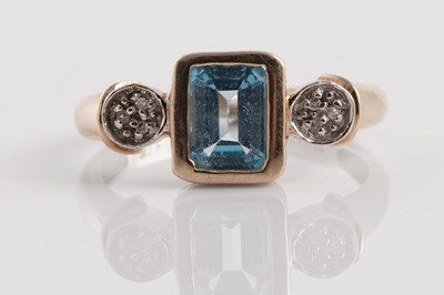 Lot 320 - A modern Swiss blue topaz and diamond ring