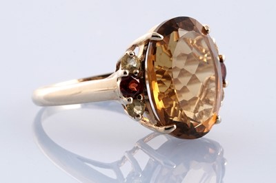 Lot 243 - A citrine cocktail ring