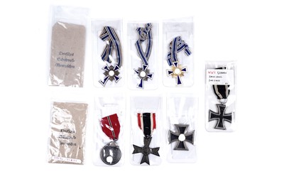 Lot 117 - A selection of German Medals