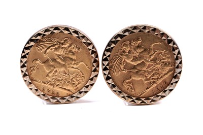Lot 431 - Two George V gold half-sovereigns in 9ct yellow gold cufflink mounts