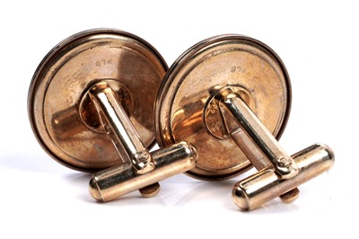 Lot 431 - Two George V gold half-sovereigns in 9ct yellow gold cufflink mounts