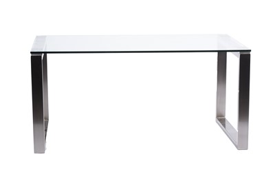 Lot 115 - A contemporary glass top dining table