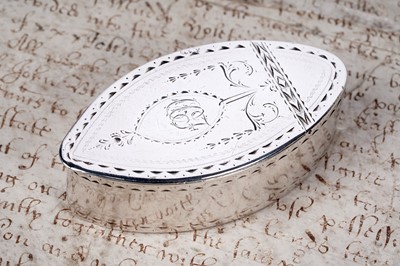 Lot 102 - A George III Irish silver snuff box by James Kennedy, Dublin 1791