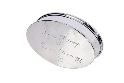 Lot 291 - A rare George III Irish silver surgeon’s box by James Kennedy, Dublin c.1799