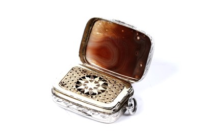 Lot 119 - An extremely rare George III Irish silver vinaigrette, Dublin 1818