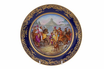 Lot 264 - A Sevres-style cabinet plate