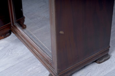 Lot 40 - A 20th Century Oriental mahogany bookcase