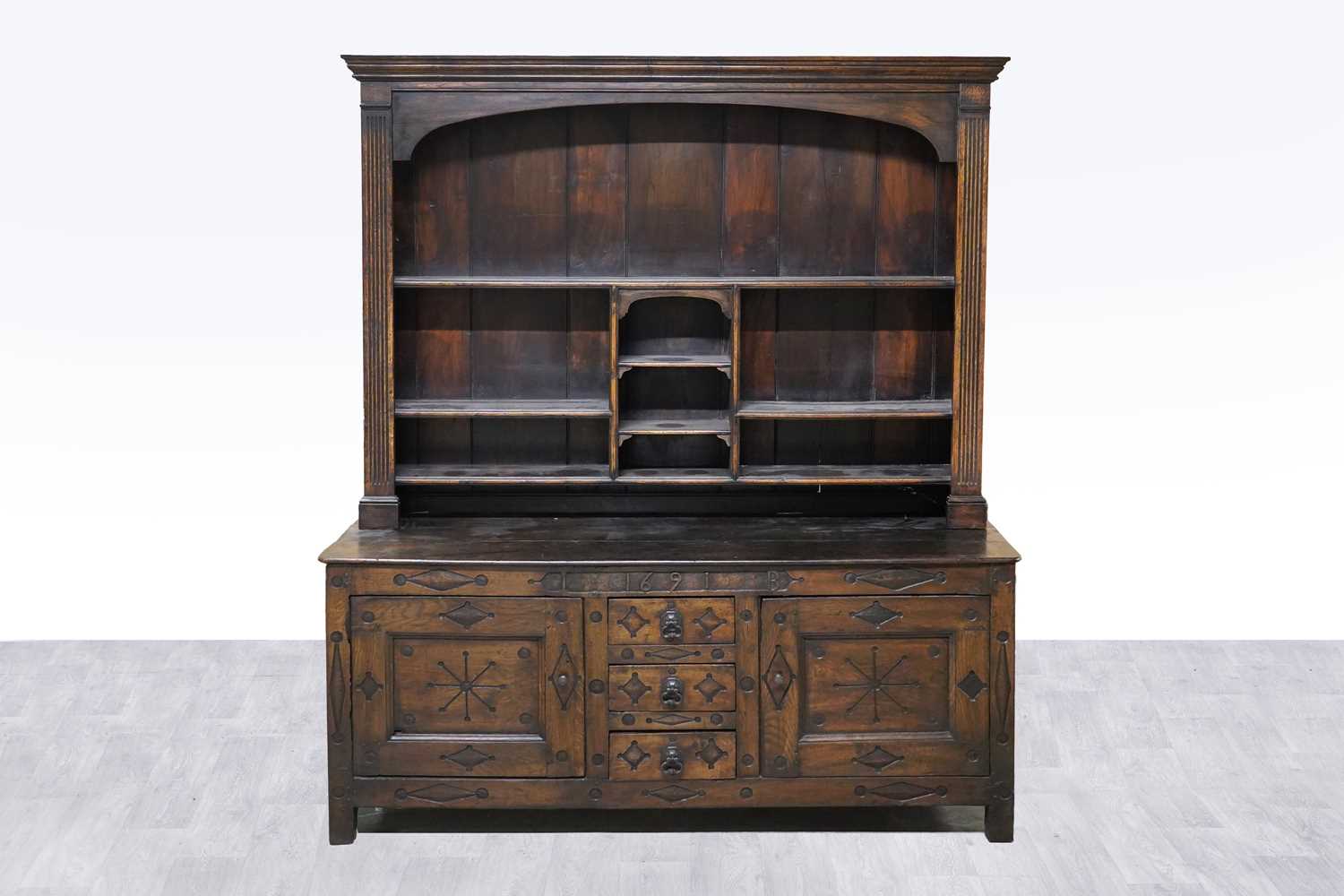 Lot 23 - An 18th Century-style oak dresser