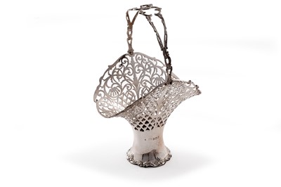 Lot 437 - An Edwardian silver bridal basket
