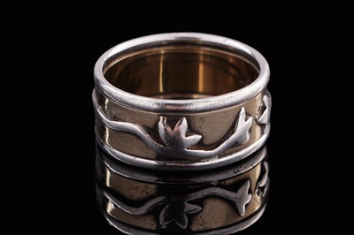 Lot 341 - An Arts and Crafts style ring