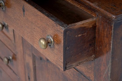 Lot 41 - A Georgian oak dresser