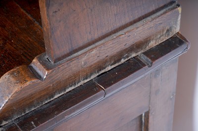 Lot 41 - A Georgian oak dresser