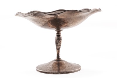 Lot 443 - A George V silver comport
