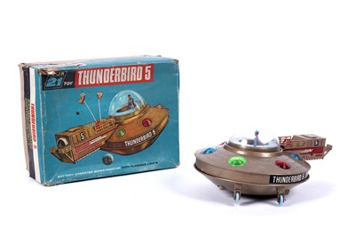 Lot 322 - A JR 21 Toys "Thunderbirds" battery operated Thunderbird 5