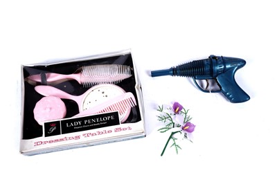 Lot 324 - A 'Thunderbirds' Lady Penelope dressing table set; and a JR21 Toys cap firing repeater pistol