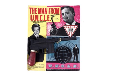 Lot 333 - Lonestar "The Man from U.N.C.L.E." diecast cap gun