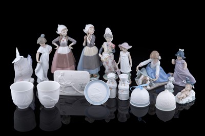 Lot 271 - A collection of ten Lladro ceramic figures; and a selection of matte Lladro