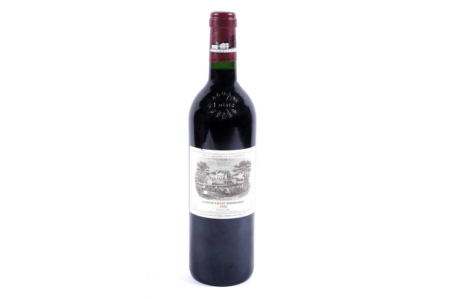 Lot 609 - Château Lafite Rothschild 1998 Pauillac 1er Cru Classé