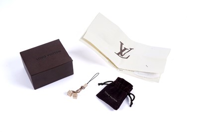 Lot 40 - A Louis Vuitton cube or dice pattern charm