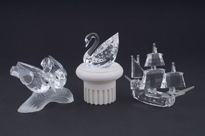Lot 289 - A collection of Swarovski crystal ornaments