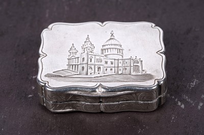 Lot 27 - A Victorian silver castletop vinaigrette by George Unite, Birmingham 1845