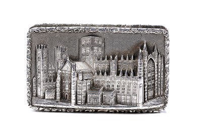Lot 13 - An early Victorian silver castletop vinaigrette by Nathaniel Mills, Birmingham 1841