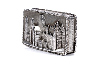 Lot 13 - An early Victorian silver castletop vinaigrette by Nathaniel Mills, Birmingham 1841