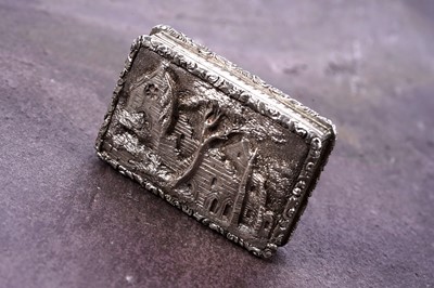 Lot 33 - A William IV silver castletop vinaigrette by Gervaise Wheeler, Birmingham 1836