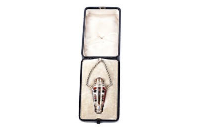 Lot 91 - A Victorian Scottish silvergilt and coloured hardstone vinaigrette, Edinburgh c.1870