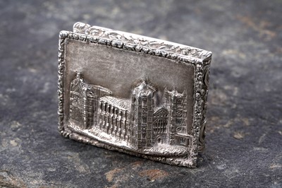 Lot 79 - An early Victorian silver castletop vinaigrette by Joseph Wilmore, Birmingham 1837