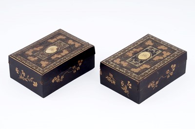 Lot 199 - A pair of 19th Century papier-mâché lidded boxes