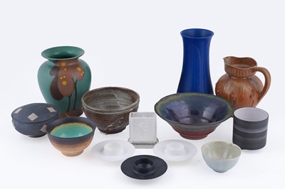 Lot 189 - Studio and other pottery; and other items