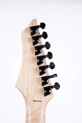 Lot 141 - A Washburn WG-587